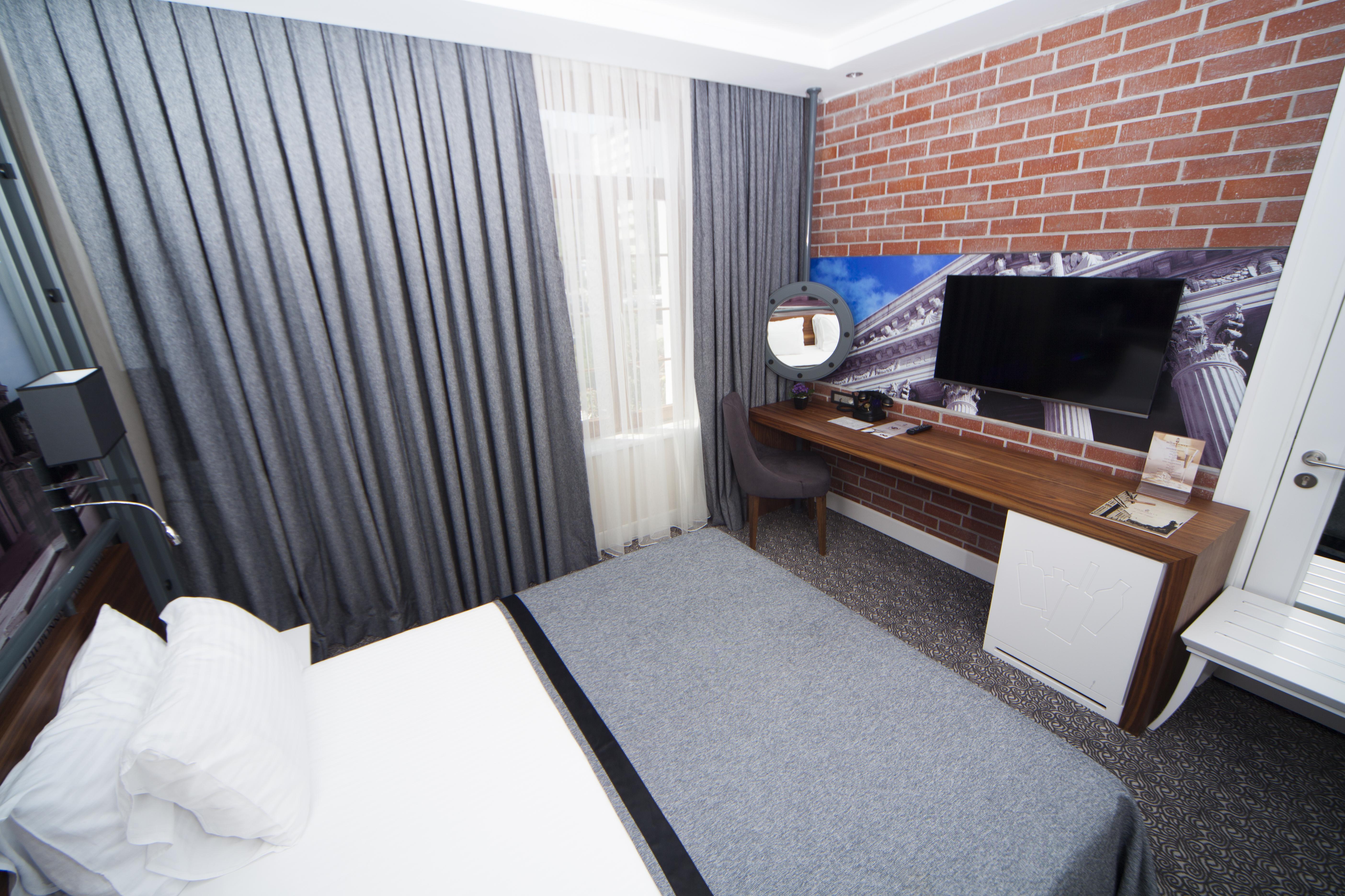 Montania Special Class Hotel Mudanya Bagian luar foto
