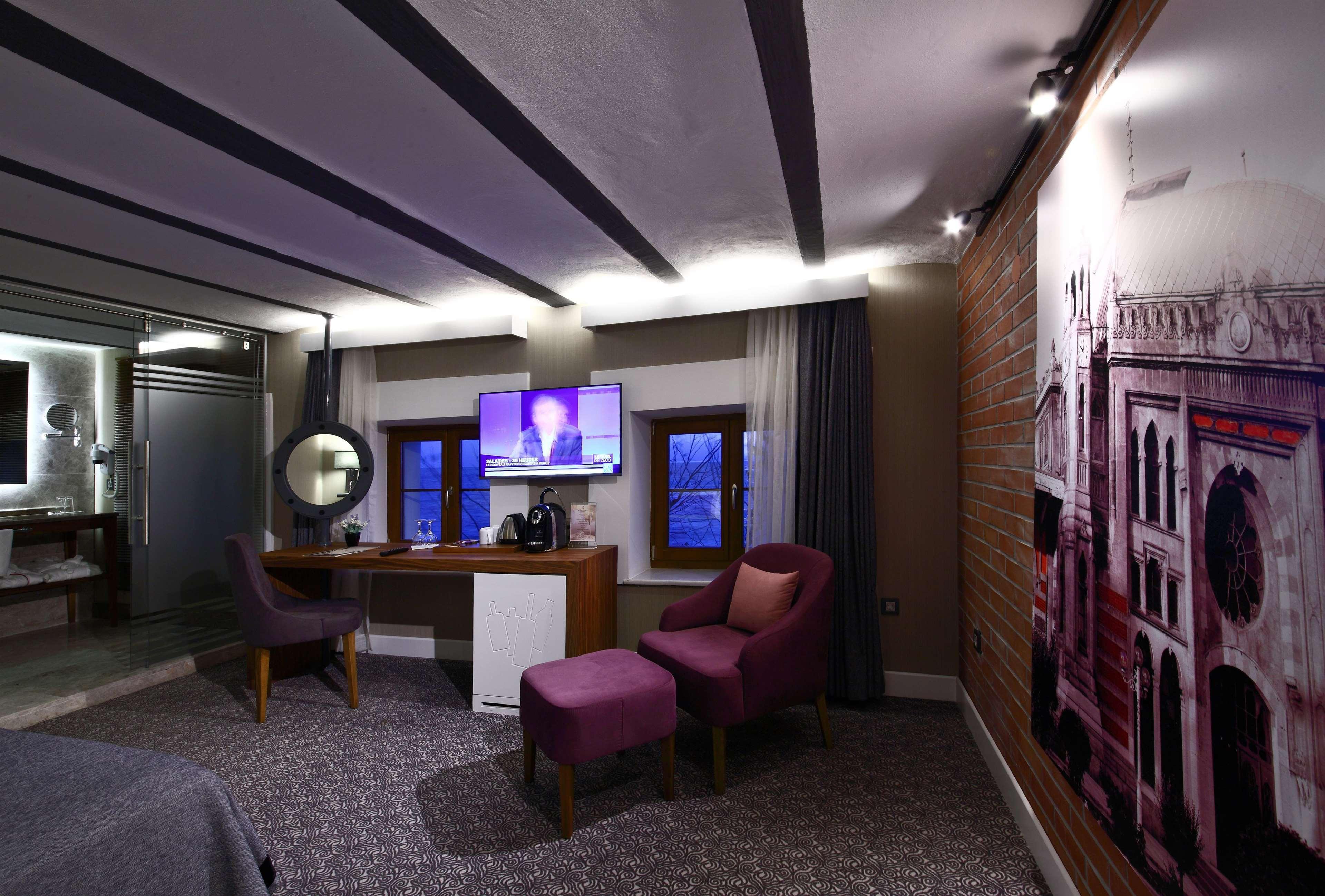 Montania Special Class Hotel Mudanya Bagian luar foto